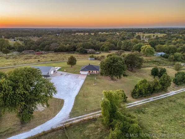26159 E 121st St S, Coweta, OK 74429