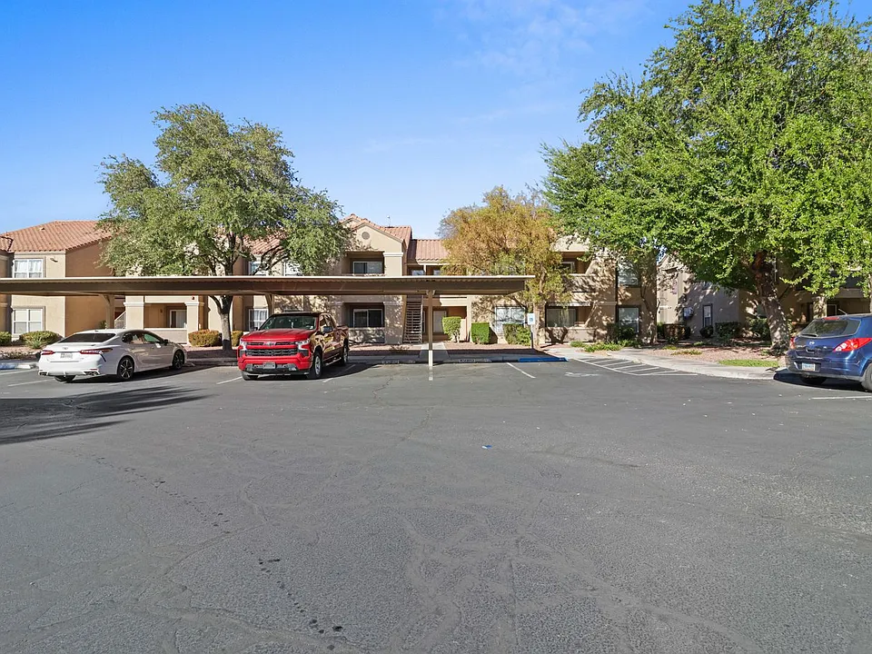 2300 Silverado Ranch Blvd #1131
