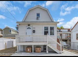 39 Sheridan Ave, Seaside Heights, NJ 08751