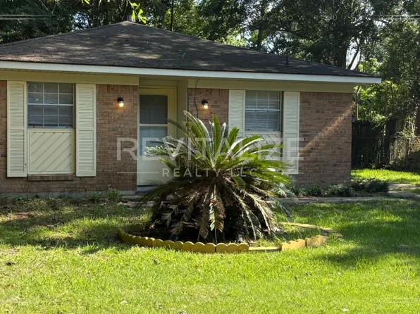 1803 Runnels Rd, Mobile, AL 36605