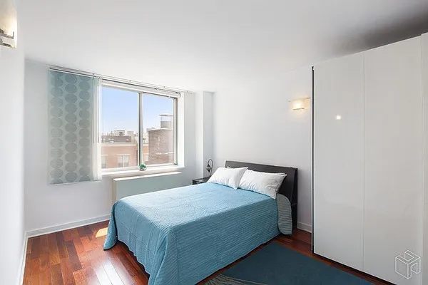Sold by Halstead Real Estate | media 5