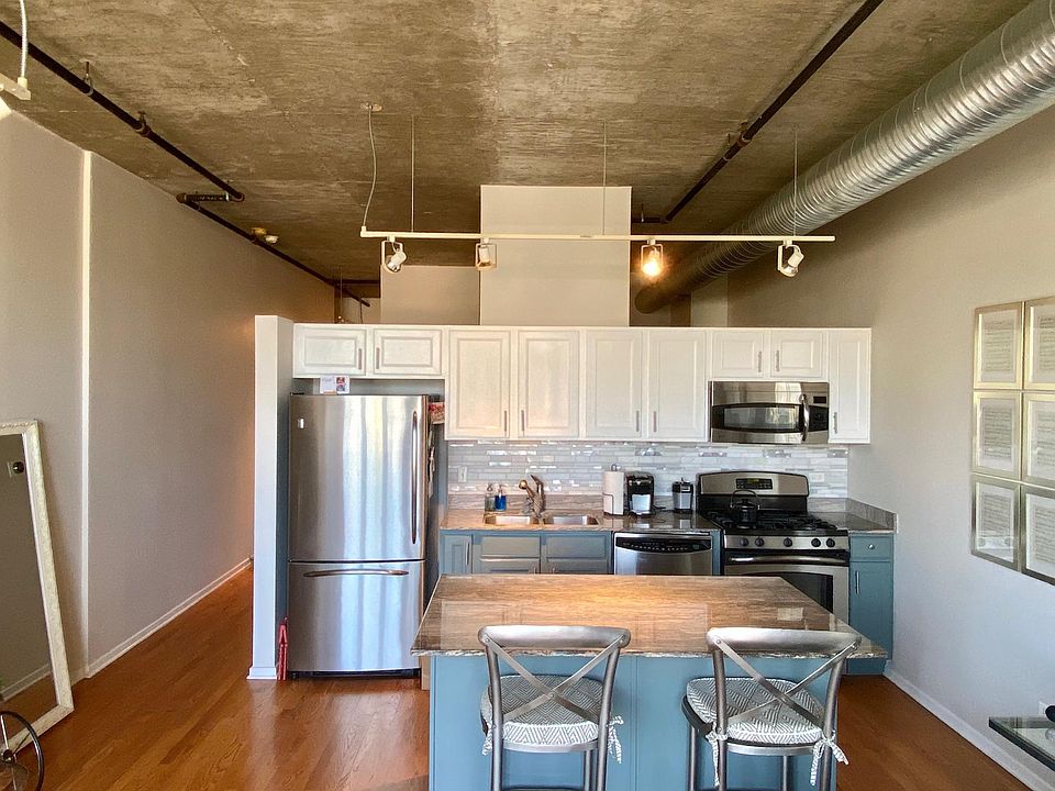 Modern kitchen with top of the line GE appliances