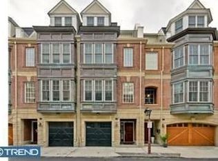 222 Gaskill St, Philadelphia, PA 19147