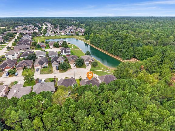 2nd image of 2308 Siegen Dr