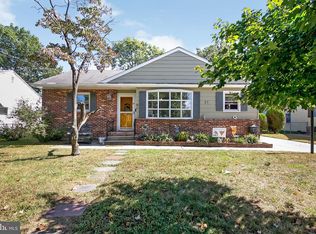 21 Gainor Ave, Maple Shade, NJ 08052