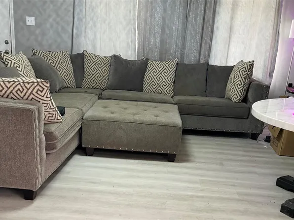 519 Tallow Dr, Conroe, TX 77385