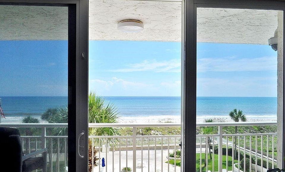 1st image of 1601 Ocean Dr S