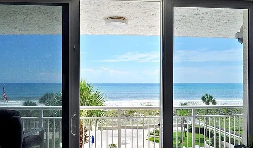 1601 Ocean Dr S Photo 1