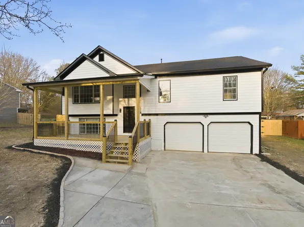 3363 Old Oaks Rd, Buford, GA 30519