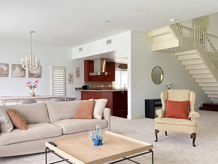 2411 Monaco Dr — Photo 10