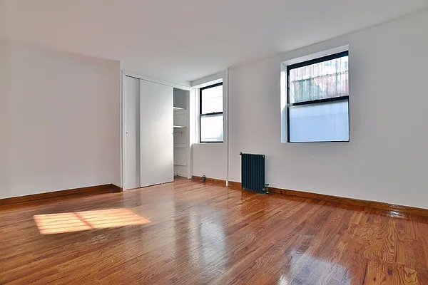 Rented by J Misrahi Realty Corp | media 19