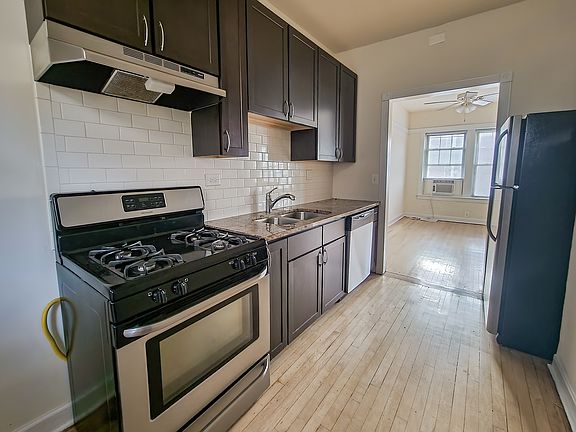 2nd image of 5107 1/2 N Winchester Ave #2