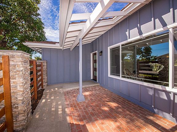 4th image of 7068 Everglades Ave