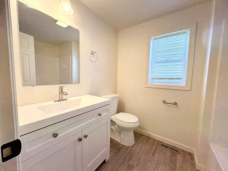 518 E Cumberland St — Photo 23