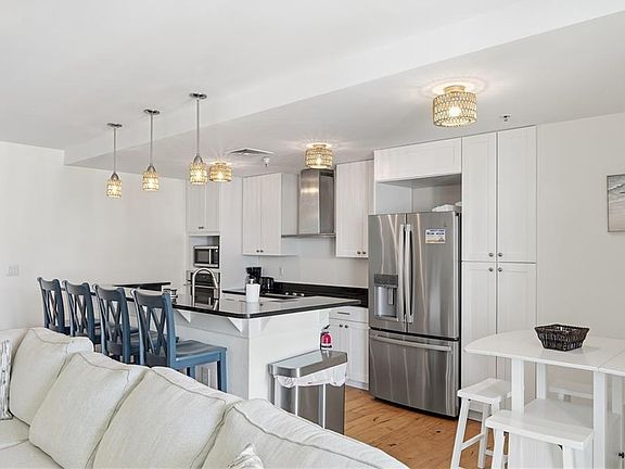4th image of 3738 Sandpiper Rd APT 437B