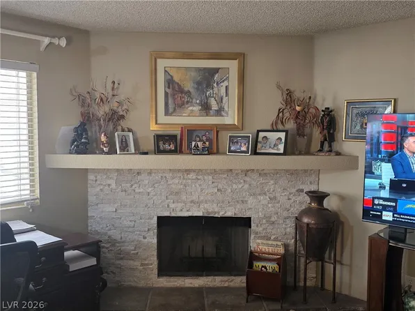 932 Boulder Mesa Dr Unit 102, Las Vegas, NV 89128