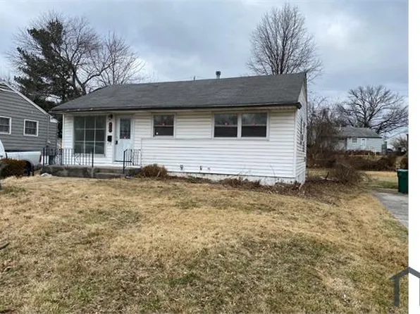 405 Shepley Dr, Saint Louis, MO 63137