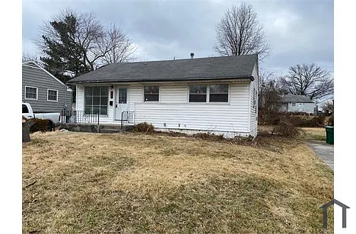 405 Shepley Dr Photo 1