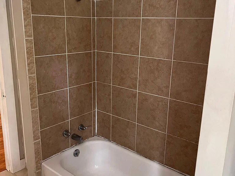 641 N Dixie Ave #1 — Photo 6