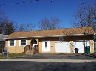 401 Cox Blvd, Lansing, MI 48910