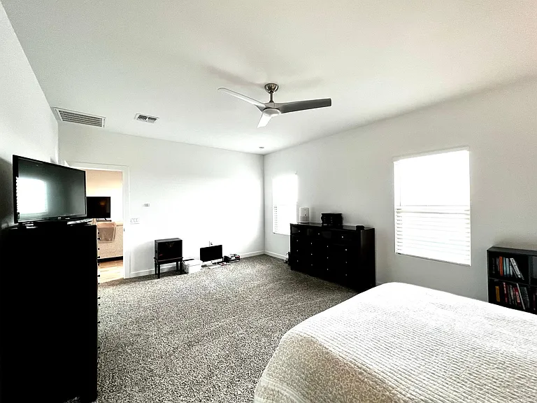 11104 S Weismann Dr — Photo 23