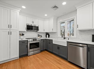 11 Federal Rd, Shelton, CT 06484