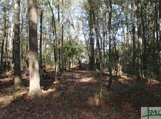 76 Clark St #77, Midway, GA 31320