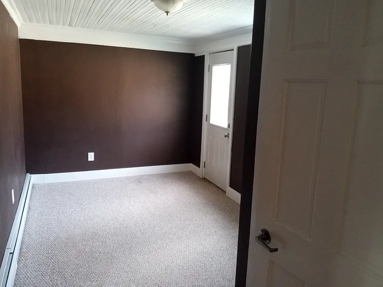 209 Pine St #2 — Photo 6