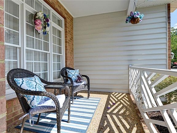 5th image of 6241 N Mayfair Cir