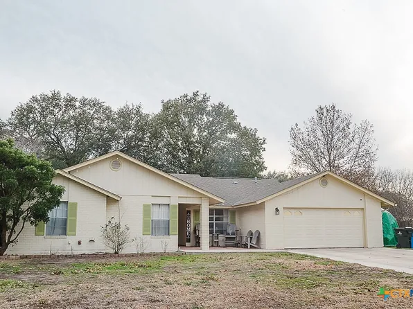 1551 Willow Creek Rd, Seguin, TX 78155