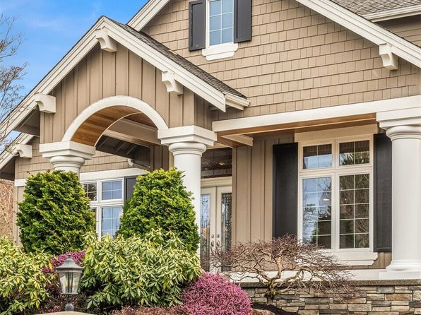 920 210th Court SE, Sammamish, WA 98075