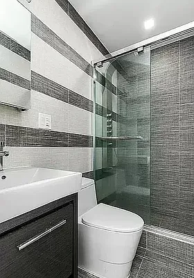 Rented by Voro, LLC | media 14