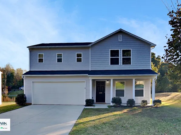 4330 Shadi Green Ln, Pfafftown, NC 27040