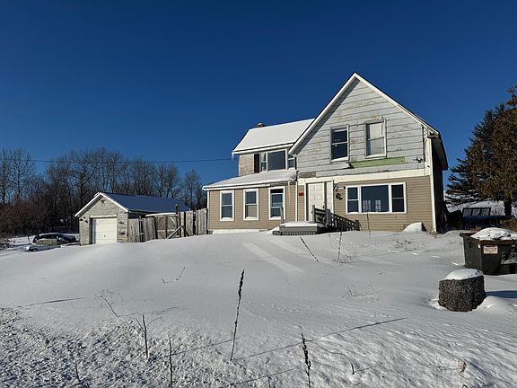 2nd image of 307 Limestone Road
