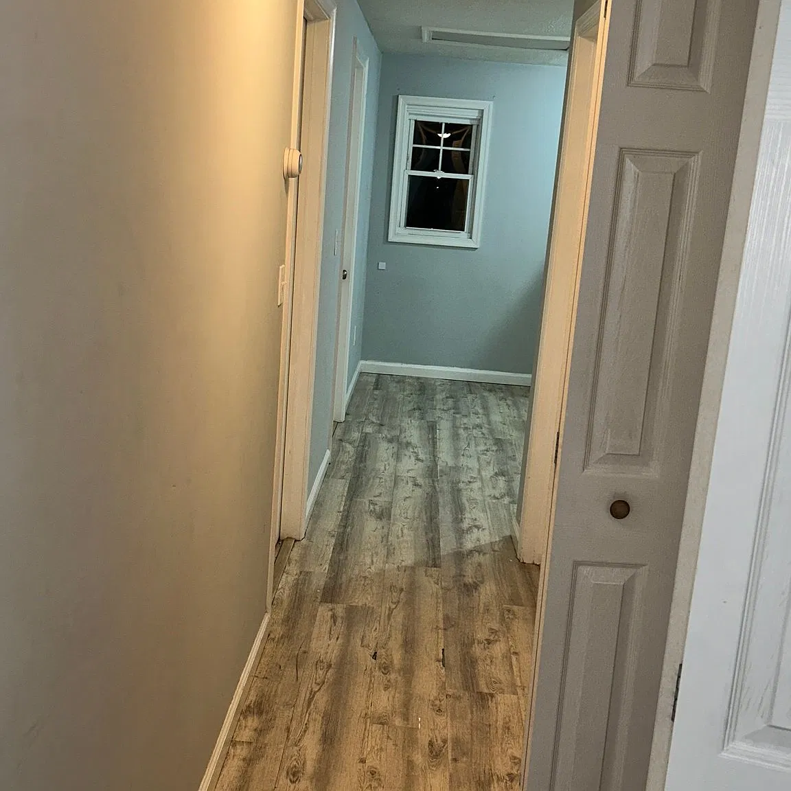 2nd fl 3 beds/1bath — Photo 4