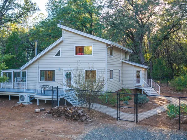 11520 Blackberry Pl, Nevada City, CA 95959