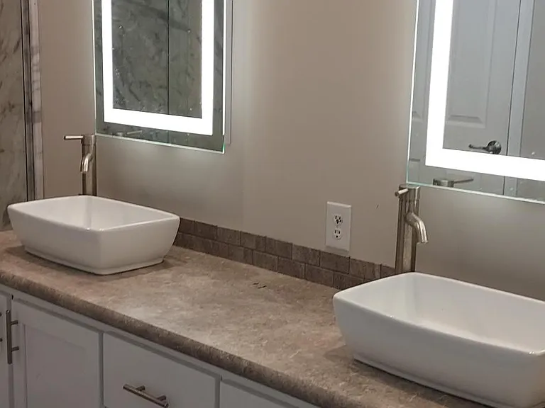 6445 Hamlet Way — Photo 11