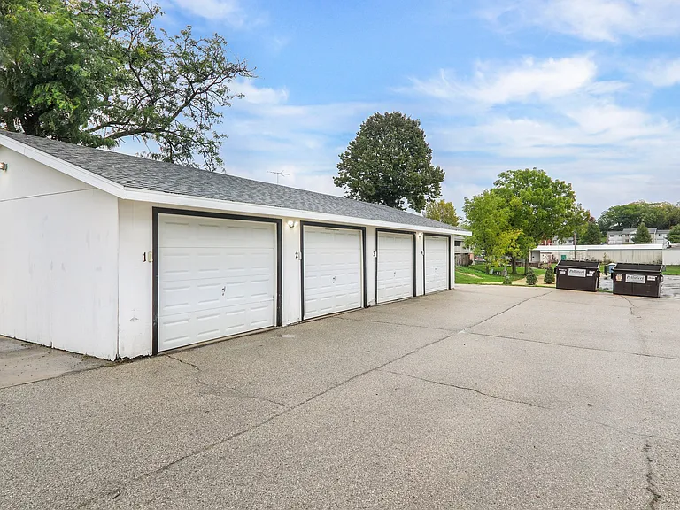 117 Washburn Rd #2 — Photo 30