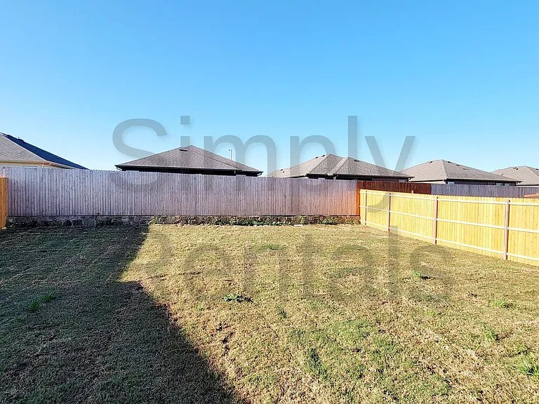 1417 Brindle Dr — Photo 23