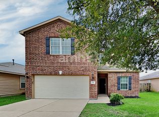 914 Paradise Rd, Baytown, TX 77521