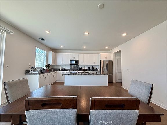 4th image of 585 Bacon Ridge Way