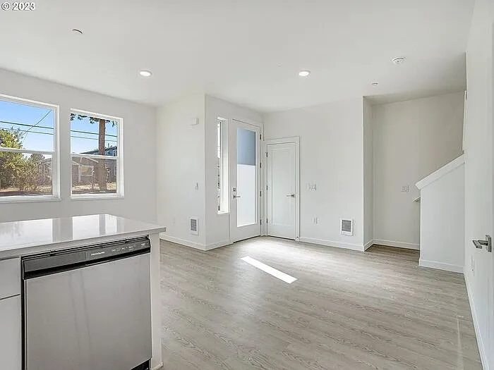 6845 N Montana Ave #4 — Photo 25