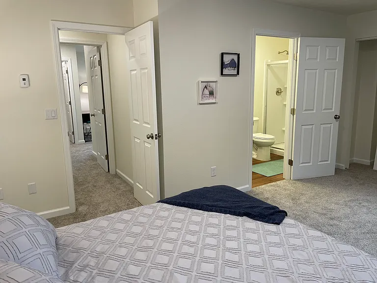 3701 Lynn Dr #B — Photo 10