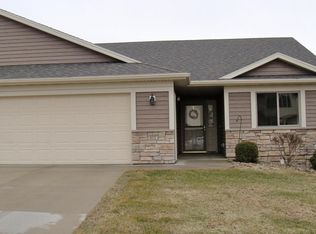 852 Southern Ridge Dr SW, Rochester, MN 55902