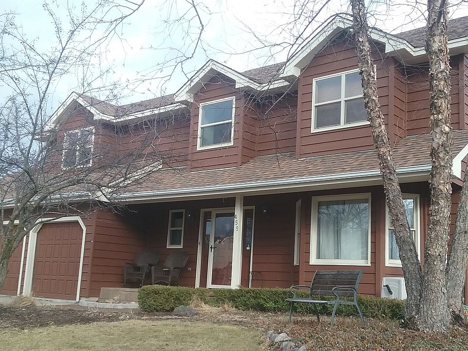 2nd image of 455 Sommerset Dr