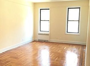 295 Ocean Pkwy #3F, Brooklyn, NY 11218