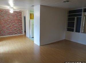 4th image of 211 Sequoia St