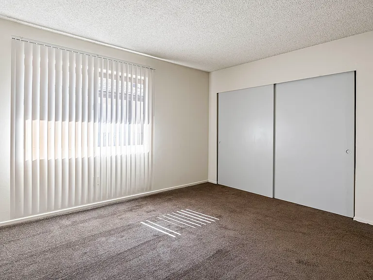40381 Mayberry Ave — Photo 10
