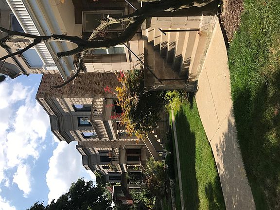2nd image of 5422 N Wayne Ave