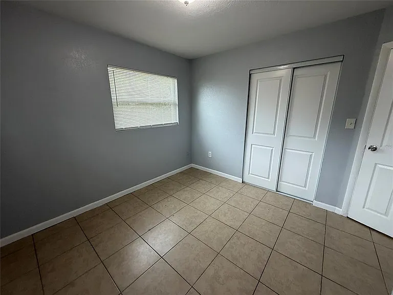 613 Carver Dr — Photo 8